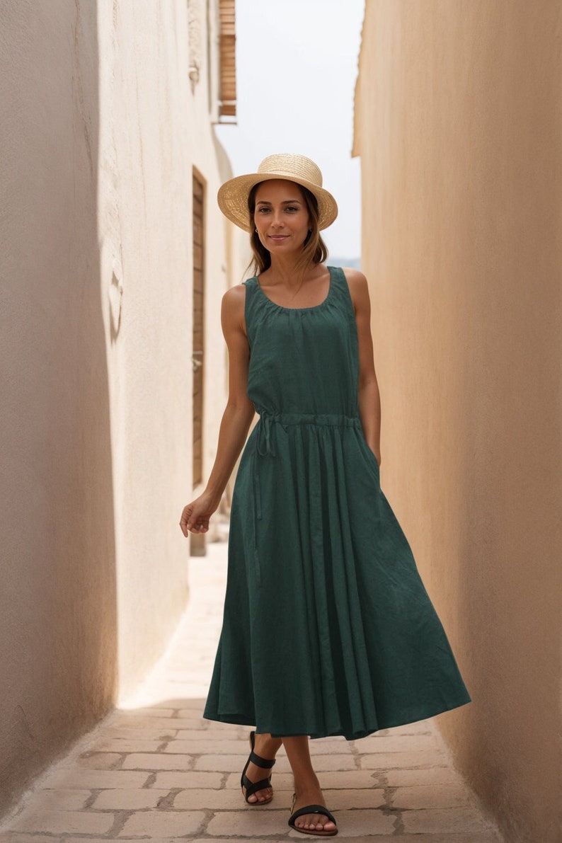 black prom dress with red A Line V Neck Burgundy Dresses, Black Wine Formal Eveni Simple-Satin-Mermaid-Wedding-Dresses-Strapless-Trumpet-Bridal-Gowns dress black dress Size:(US 12-14)L