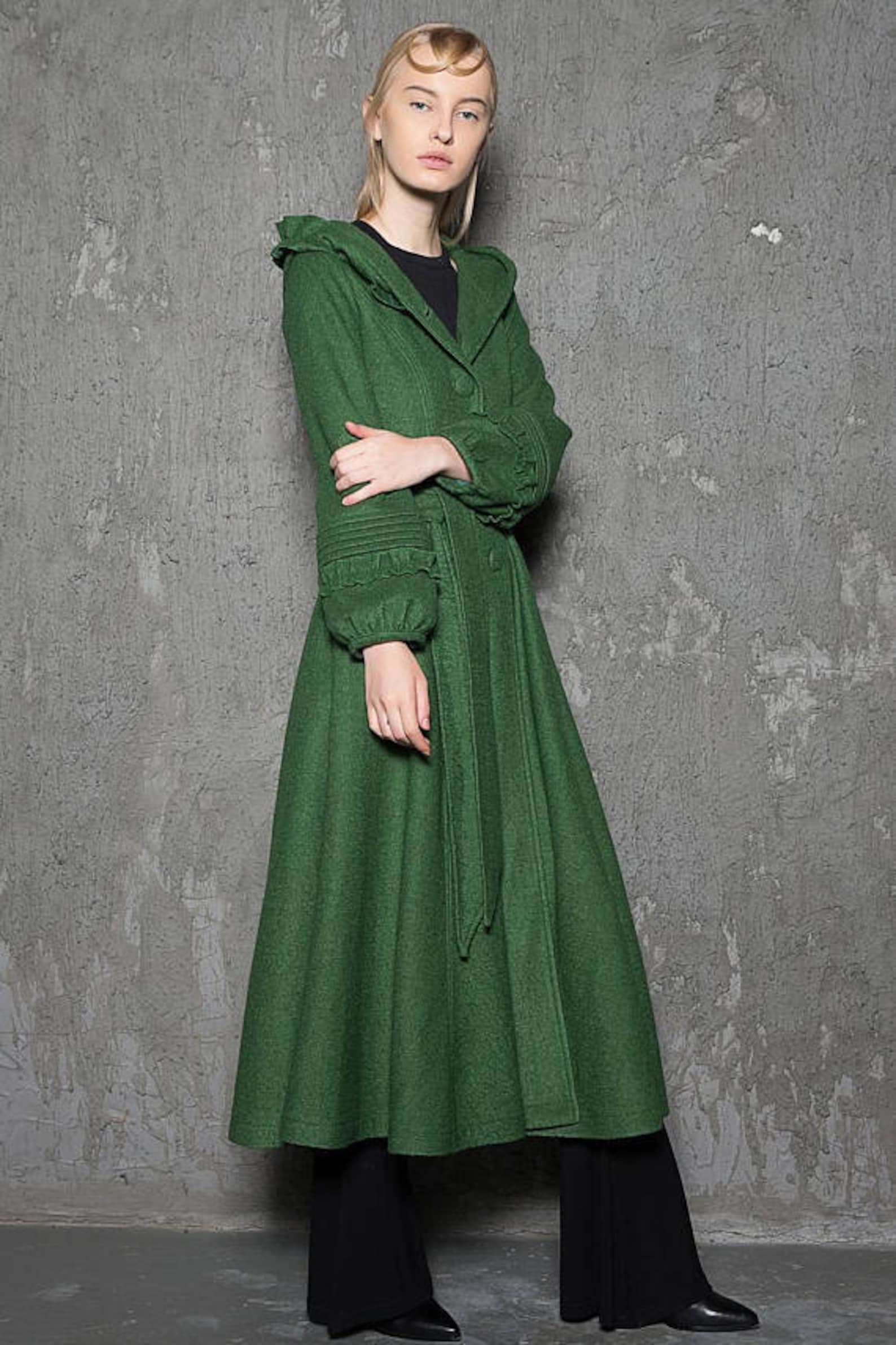 HOBBS EMERALD GREEN MAC/COAT SIZE 16