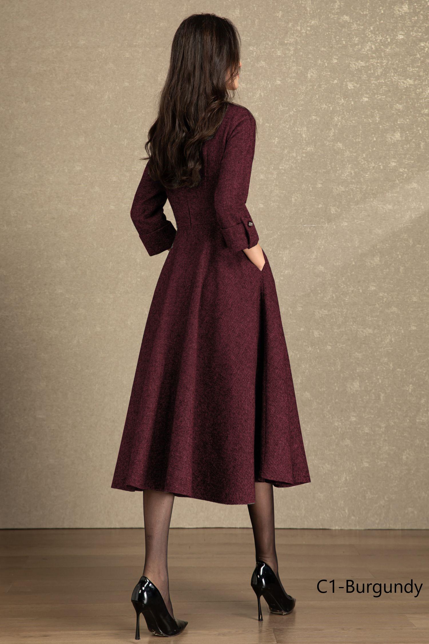 grey and burgundy dress Burgundy, gray and fall! Autumn  leaves  all around! Good day all from  Santa Barbara, CA! Burgundy dress, gray cropped blazer