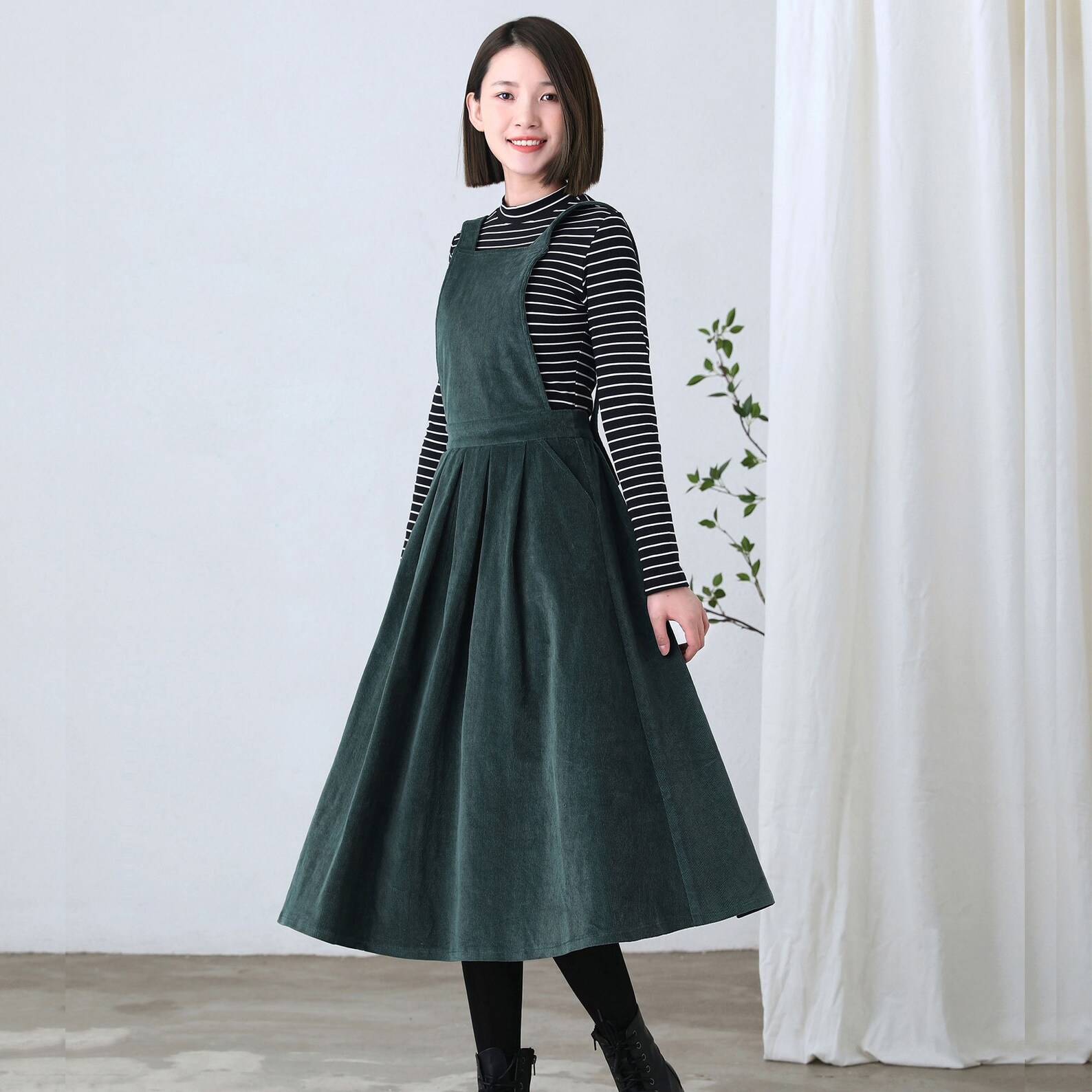 Dark Green Pinafore Dress Dark Green Pocket Front Pinafore Dress Dark Green Pinafore Dress Dark Green Pocket Front Pinafore Dress