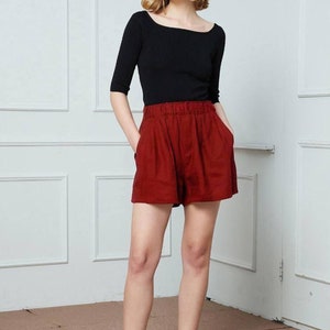 Linen Shorts, High Waisted Linen Shorts Women, Loose fit shorts, Linen Beach Shorts with pocket, Classic Linen shorts, Custom shorts C4304