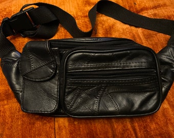 Vintage Black leather fanny pack 5 separate pockets