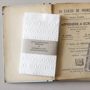 Juego de 10 bolsas de regalo “Tipografía”