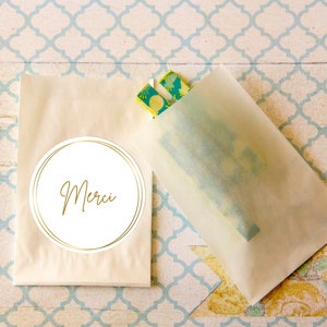 Etiquettes autocollantes "Merci" au choix, stickers ronds blancs ou kraft Lot de 24
