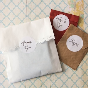 Etiquettes rondes autocollantes Merci ou Thank you - 4cm
