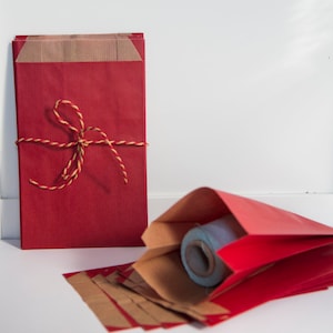 Sachets kraft rouge à soufflet, sachets cadeaux Noel