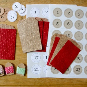 Kit bustine in rilievo per il Calendario dell'Avvento a tua scelta