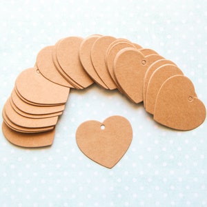 Etiquettes cadeau petits coeurs kraft lot de 10