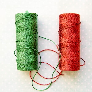 Ficelle verte ou rouge brillantes pour décoration, emballage cadeaux 10 m