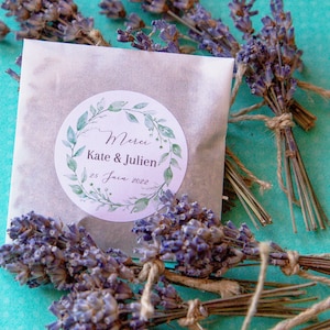 Petits sachets remplis de lavande de Provence avec ou sans étiquettes personnalisables