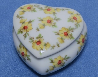 Limoges Yellow Bud Small Heart Trinket Jewelry Gift Box Limoge