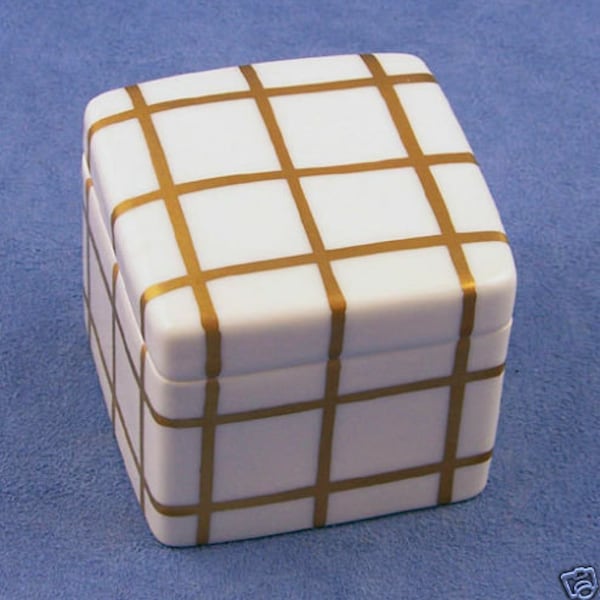 Handpainted French Chamart Gold Limoge Cube Trinket Box