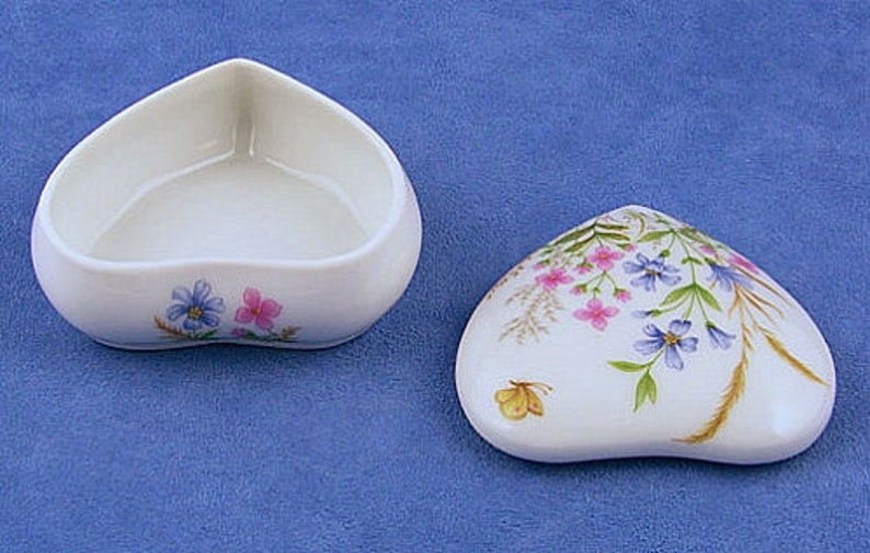 Limoge Versailles 2 Heart Trinket Box Wedding Favor Party Gift image 2