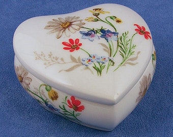Limoge Versailles #1 Heart Trinket Box Wedding Favor Party Gift