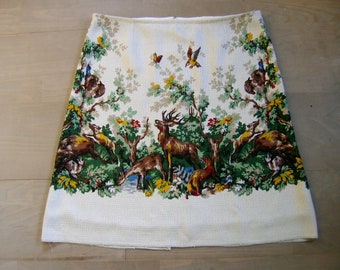 Skirt made of Vintage Fifties Tablecloth, lined A-line skirt, deer hare boar dogs mushrooms skirt, off white green brown, size Large