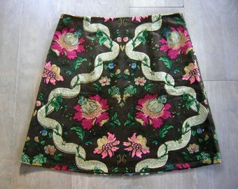 Vintage Velour A-Line Skirt: Upcycled Floral Print, Size Medium