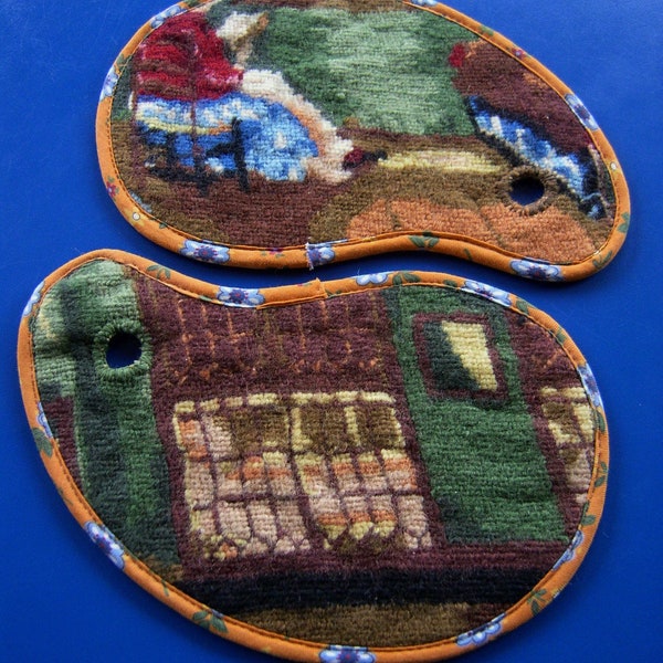 Potholder set, upcycled wool embroidery, ovenglove felted wool embroidery, YinYang potholders, embroidered coasters, multicolored potholders