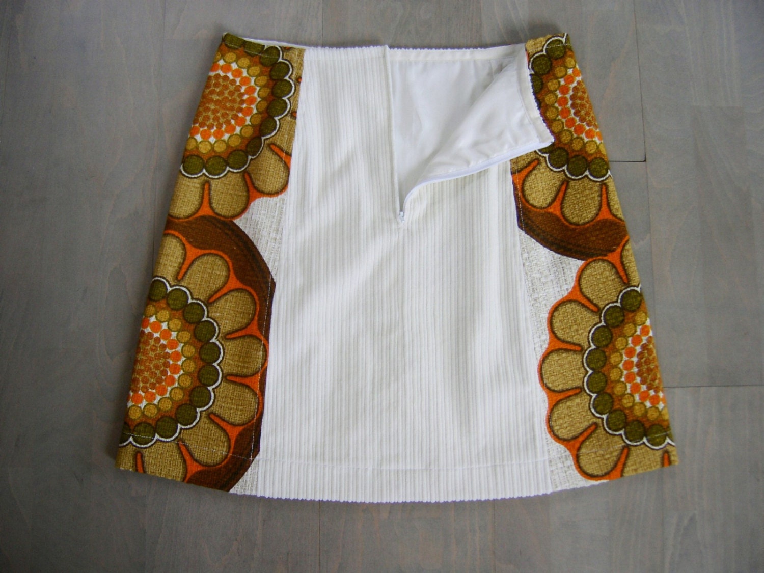 Vintage Corduroy Skirt-Waist 26