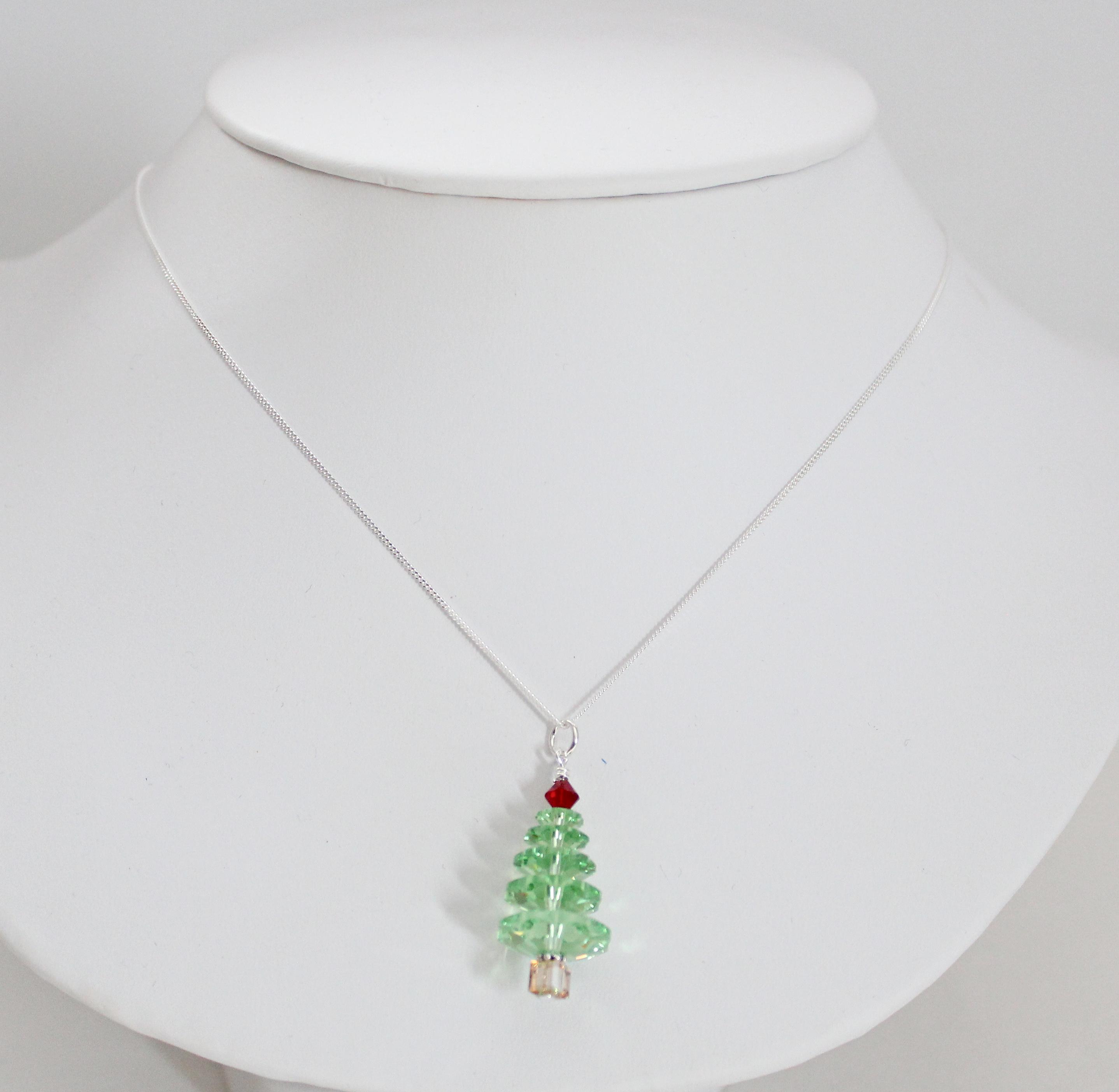 スワロフスキー ライトグリーン ラージ クリスマスツリー ネックレス