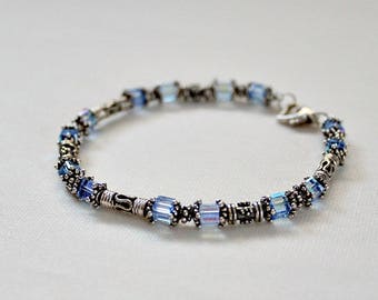 December Birthstone Gift, Crystal Stacking Bracelet, Swarovski Cube, Blue Bracelet, Unique Jewelry Gifts, Christmas Gift For Daughter