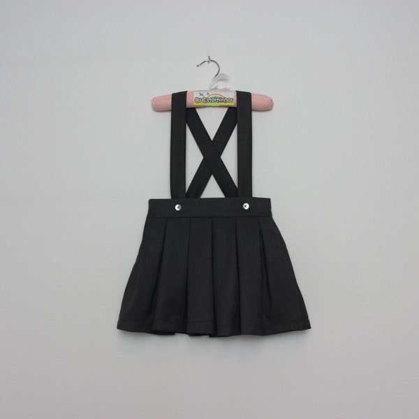 Girls Skirt - Pleated Skirt with suspenders - Available in Grey, Green and Navy Blue