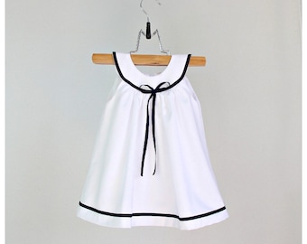 Vestito da bambina - Abito da bambina in misto cotone bianco a forma di marinaio