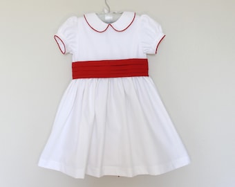 Vestido blanco de algodón para niña con fajín, cuello Peter Pan, mangas cortas