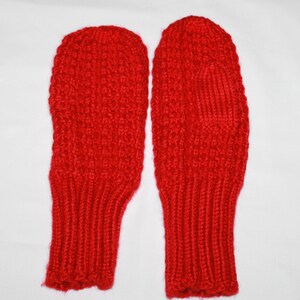 Handmade Knit Mittens: Harvest Red Acrylic, Women&#39;s Medium