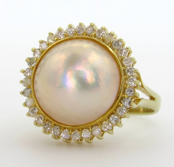 14K Yellow Gold Mabe Cultured Pearl and Diamonds … - image 6