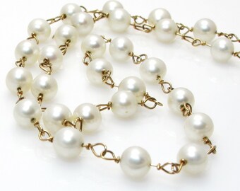 Vintage Cultured Pearl and 14K Yellow Gold Necklace - 17.5" Long - Weight 10.7 Grams - Gifts for Her Mom Bride # 4104