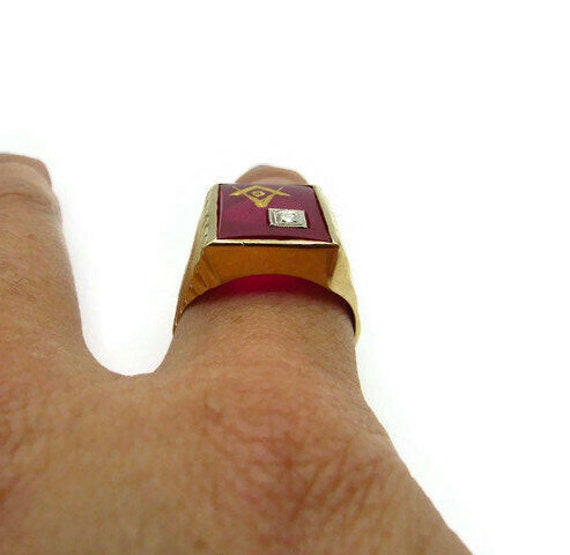 10K Yellow Gold Diamond Ruby Masonic Ring - Size … - image 9
