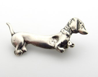 Dachshund Brooch in Sterling Silver - Weiner Doxie Sausage Dog Figural Pin - Men Best Friend - Animal Lover - Figural Brooch # 5264