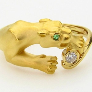 Carrera y Carrera Panther Ring - 18K Yellow Gold Diamond Emeralds - Size 7 - Original C y C Pouch, Box and Card - Spain - Unique # 5511