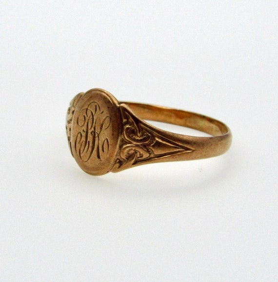 Victorian Signet Ring - Size 6.25 -  Solid 10K Ye… - image 4