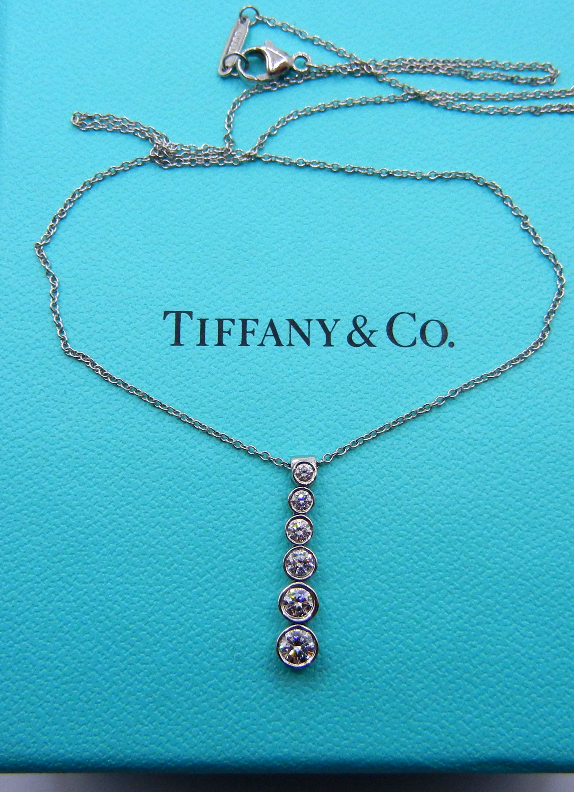 Authentic Tiffany & Co Platinum Jazz Necklace - 6 Diamonds Authentic Tiffany & Co Platinum Jazz Necklace - 6 Diamonds