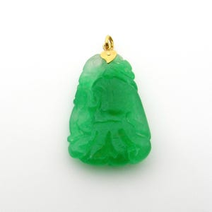 14K Yellow Gold Apple Green Jade Pendant - Weight 10.6 Grams - Gifts for Her Mom - Jadeite Nephrite # 5787
