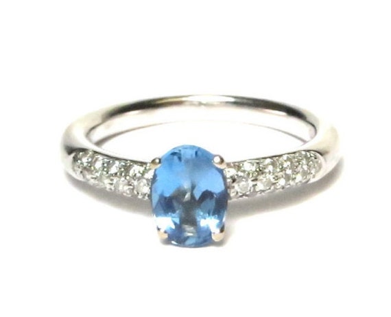 18K White Gold Aquamarine and Diamonds Ring - Blu… - image 3