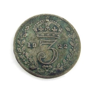 1922 Great Britain Silver Coin Three Pence - King George V Coin - 3 Pence Coin - UK Antique Coin - Unisex - Gifts for Him Her # 5739