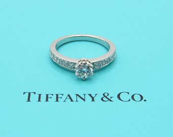 Platinum Diamond Ring 