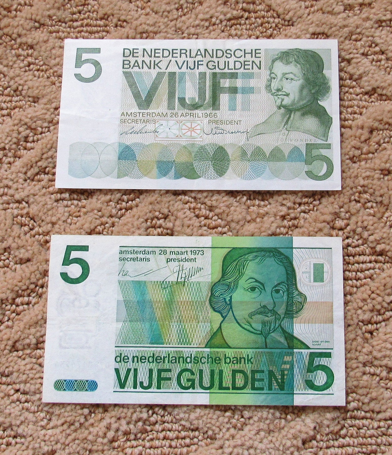 古銭　5種7枚 Netherlands 5 GULDEN 1973 and 1966 - P-90a and P-95