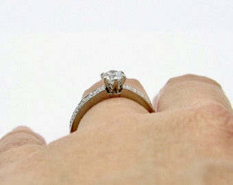 Authentic Tiffany and Co Platinum Diamond Ring G Color VVS1