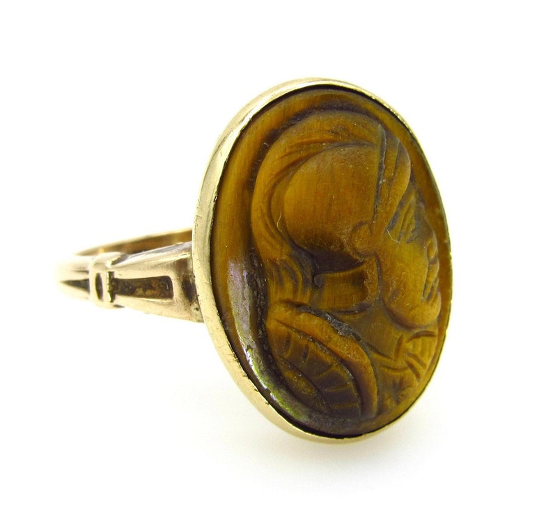 Antique Victorian 10K Yellow Gold Tiger Eye Cameo Ring Size 5 Carved Roman Soldier Warrior Trojan Ring Unisex 5276 image 7