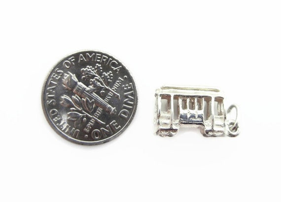 14K White Gold Cable Car Charm - Trolley Car Pend… - image 4