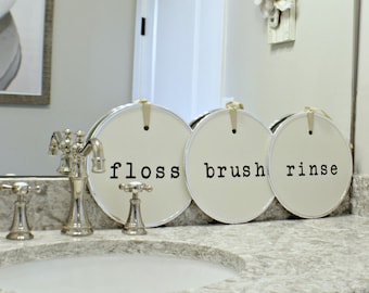 Floss Brush Rinse Sign- Dental Decor- Dental Hygienist Gift- Dentist Gift- Brush Your Teeth Sign- Bathroom Wall Decor- Orthodontist Sign