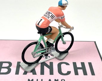 Cycling Figure Bianchi Pink Jersey Giro d'Italia and Gift Box Special Edition Hand Crafted Metal Peloton Cyclist Figure Cycling Fan