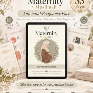 Peut inclure: Une tablette num&eacute;rique affiche un pack de grossesse pr&eacute;natal Maternity Muslimah de 33 pages. L'&eacute;cran pr&eacute;sente une illustration d'une personne enceinte portant un hijab, avec le texte Maternity Muslimah, Your Maternity Journey et Essential Information & Support.