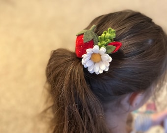 Strawberry Daisy Headband- Strawberry Daisy Hair Clip- Felted Strawberry- Newborn Headband- Girls Hair Bow- Girls Headband