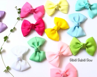 Girl hair bow-Toddler hair bow- Hair Clip- Mini Hair Bow- Birthday gift- Baby Hair Clip- You can choose colors