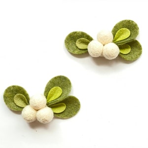 Christmas Hair Clip- Mistletoe Hair Clip- Holiday Headband- Felt Balls- Girl Hair Clip- Infant Headband- Pigtail Hair Clips