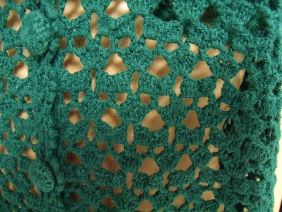 Vintage Green Crochet Vest Medium Large 1970s 198… - image 4